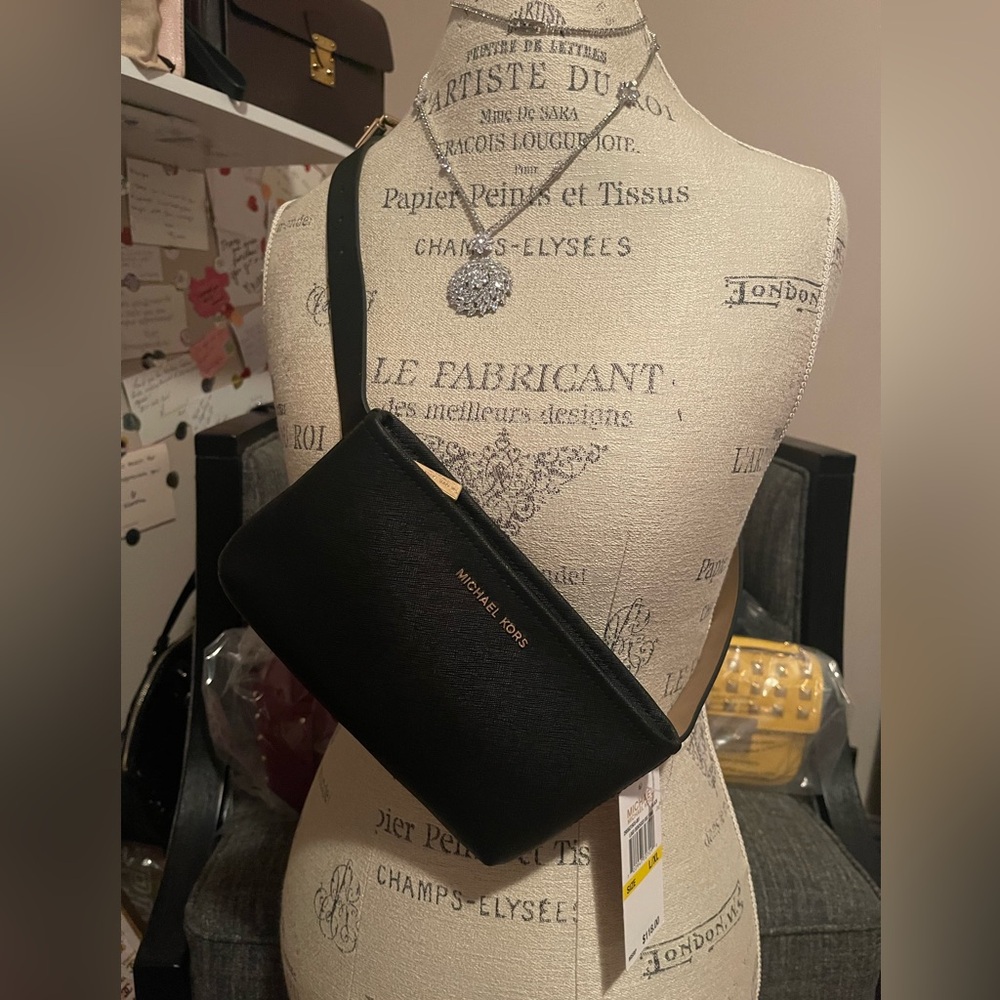 NWT authentic Michael Kors Black Belt Bag L/XL